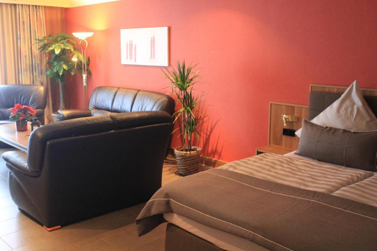 Haus Schieferstein Hotel Dahlem  Ngoại thất bức ảnh