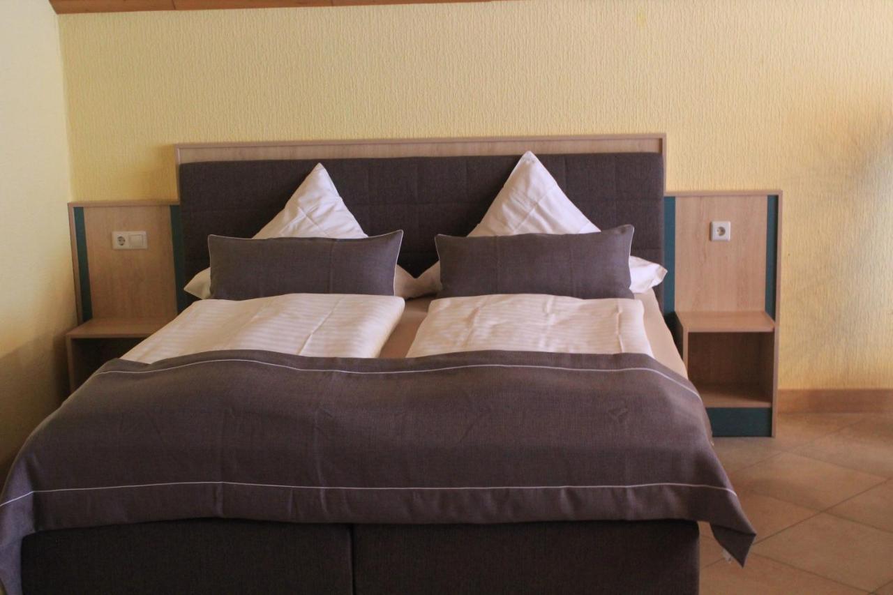 Haus Schieferstein Hotel Dahlem  Ngoại thất bức ảnh
