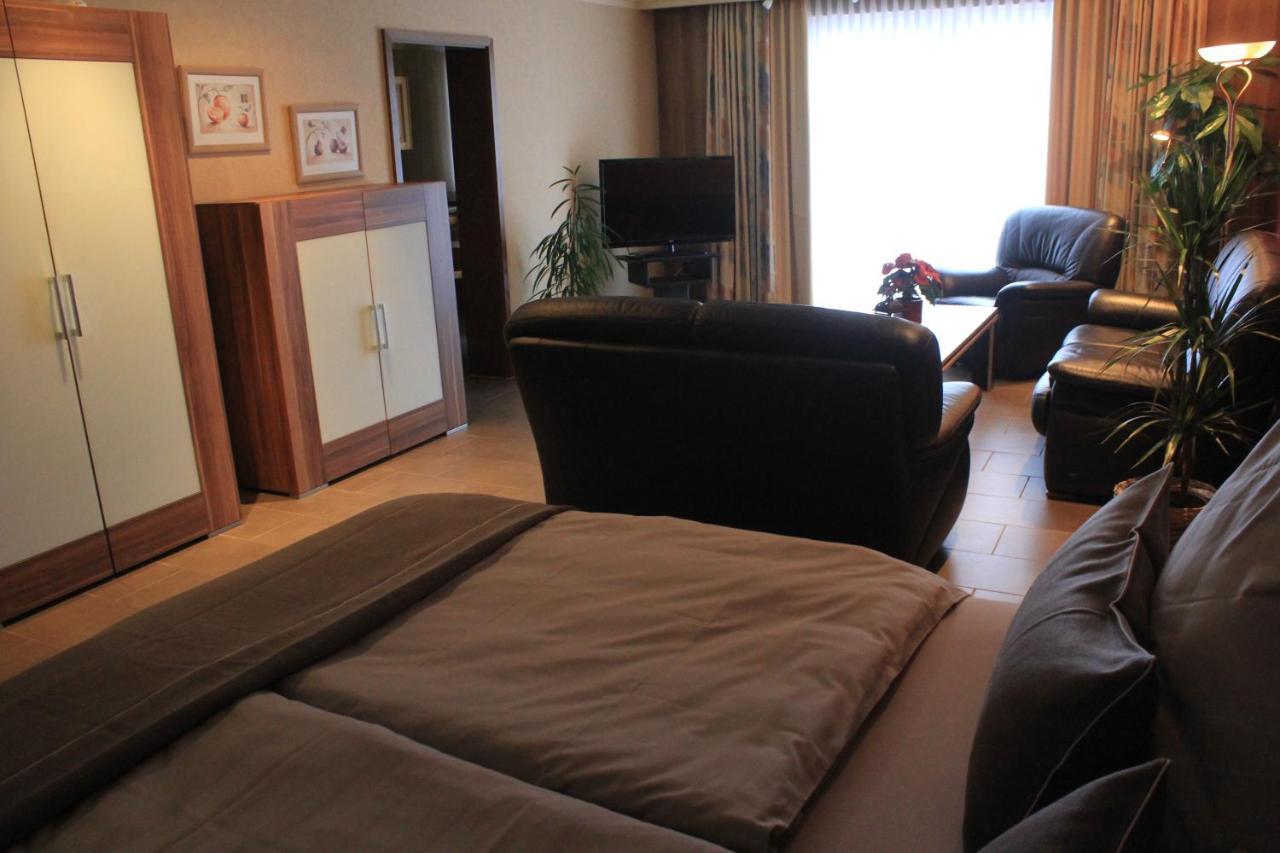 Haus Schieferstein Hotel Dahlem  Ngoại thất bức ảnh